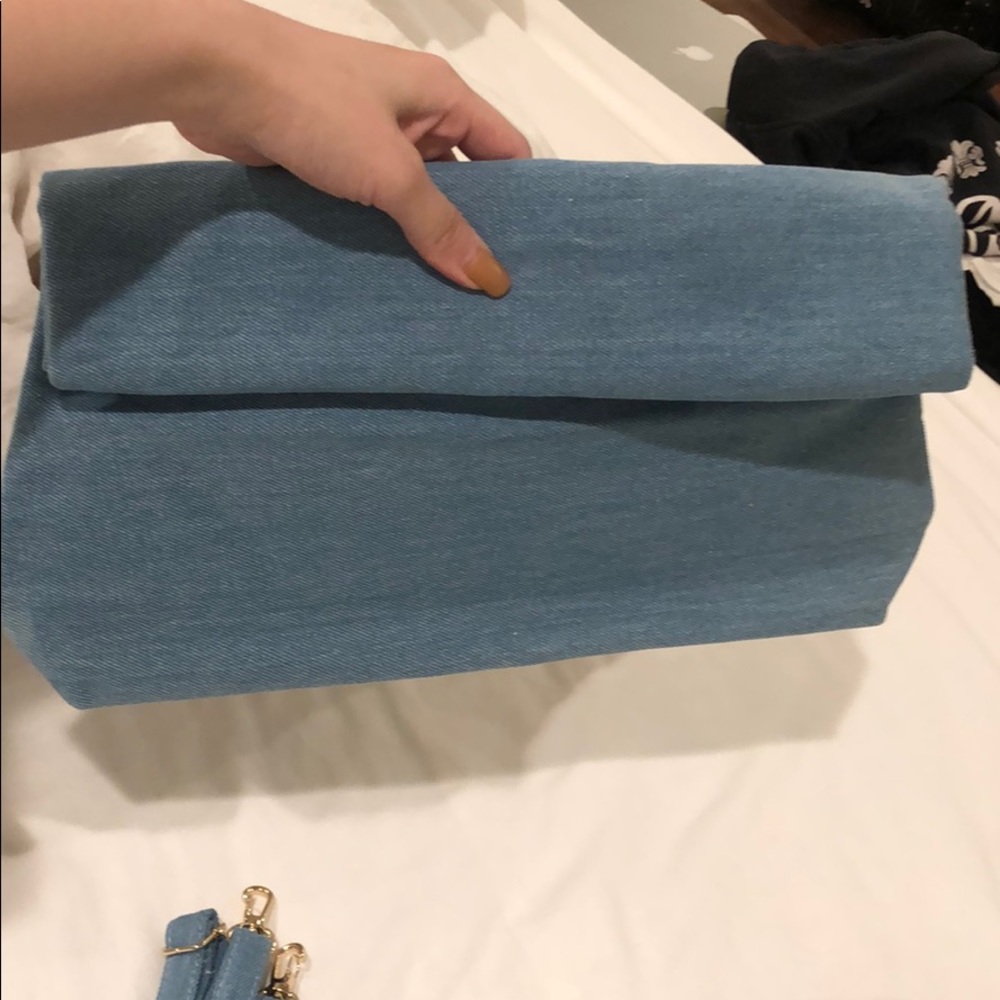 Hand bag 💙 - Picture 2 of 5